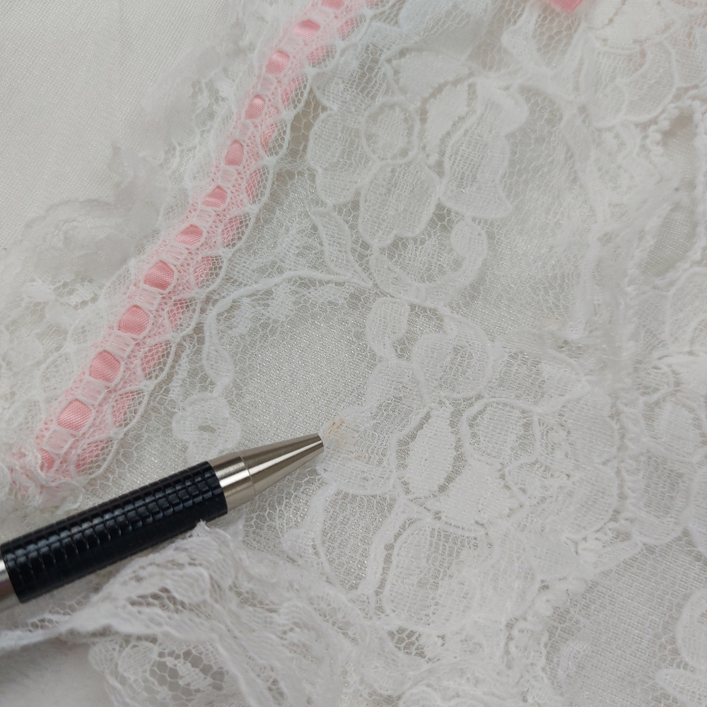 VINTAGE BABYDOLL TOP WOMENS WHITE LACE CROP LACE UP PINK RIBBON CAMISOLE SIZE M - Picture 4 of 6